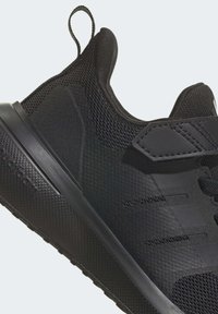 adidas Performance FORTARUN 2.0 CLOUDFOAM ELASTIC LACE STRAP - Chaussures de running sur route - black