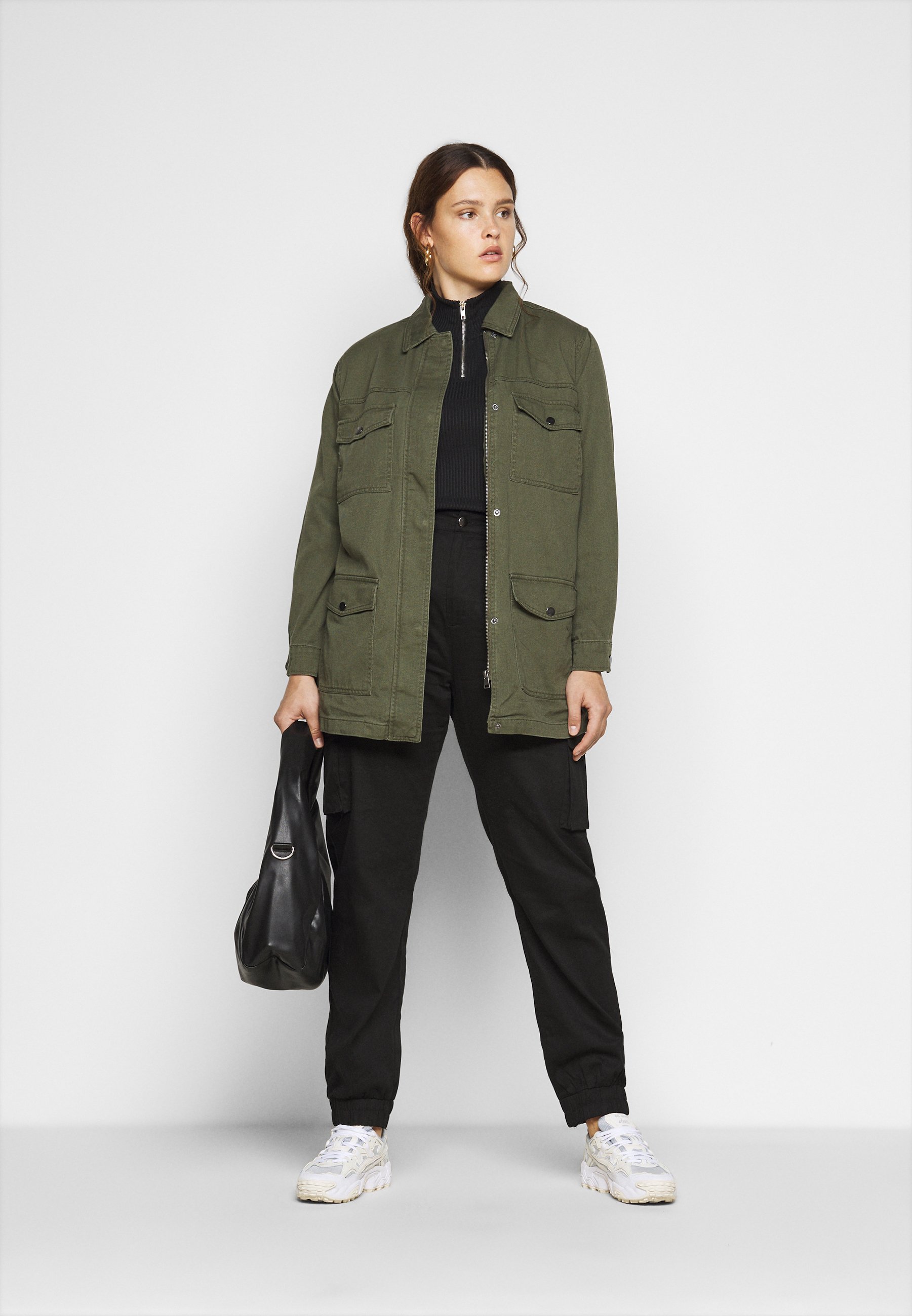 LOTUS BELTED SHACKET Tunn jacka khaki LOTUS BELTED SHACKET Tunn jacka khaki