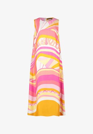 Robe sans manches avec un col rond, ornée de rayures ondulées vibrantes en rose, jaune et blanc de différentes épaisseurs et d'une texture lisse.