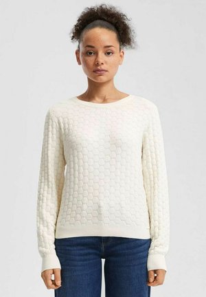 - Sweter