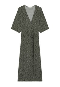 Robe portefeuille avec un décolleté en V, des manches courtes et un tissu vert texturé présentant un motif abstrait noir. Comprend une ceinture en tissu à la taille.