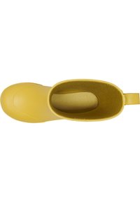 Botte en caoutchouc jaune avec un orteil arrondi, un extérieur lisse et une doublure intérieure douce. Dispose d'une languette pour un enfilage facile.