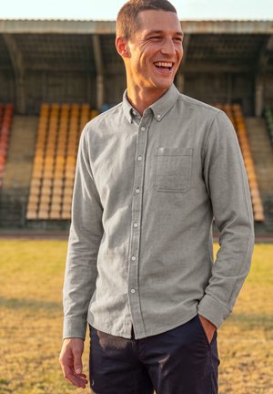 Street One MEN, LONG-SLEEVE TWILL SHIRT WITH A CHEST POCKET - Camisa - antique beige