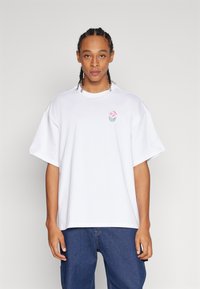 Converse STAR FLOWER TEE UNISEX - Camiseta estampada - white