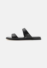 Unselected, black