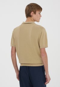 Terranova Polo - sabbia