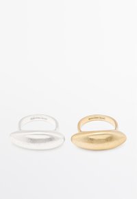 PACK OF TWO HAZELNUT - Ringar - gold-coloured