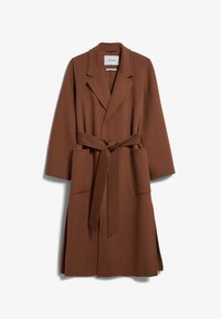 Ei valittu, dark tobacco