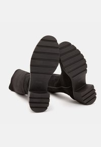 Bata Stivali con plateau - schwarz