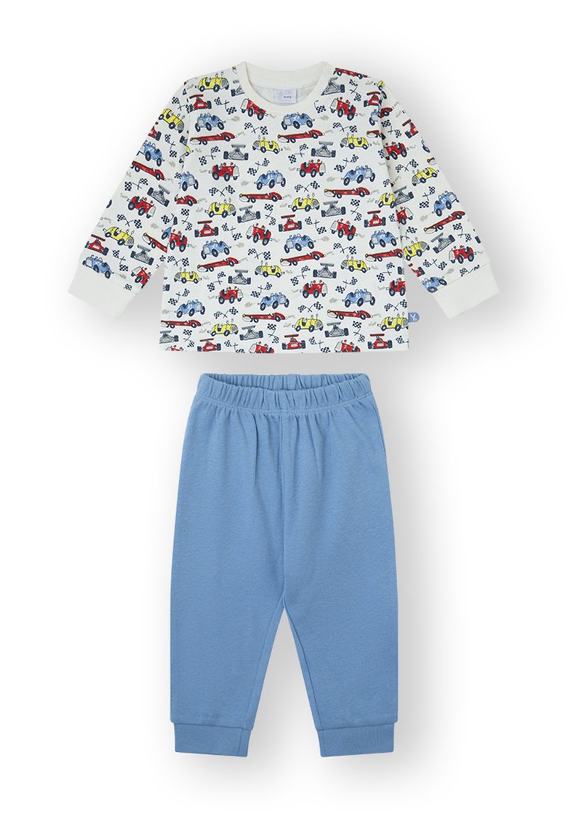 Conjunto infantil de dos piezas: camiseta de manga larga en color marfil con estampados de coches coloridos; pantalones azul claro con cintura y puños elásticos.