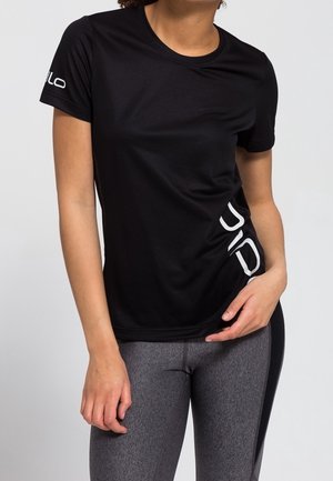 Sports T-shirts - black