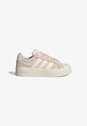 adidas Sportswear, STREETTALK BOLD SHOES - Sneakers laag - putty mauve off white putty mauve