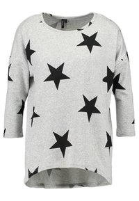 Felpa grigia con stampa di stelle nere, dotata di maniche a tre quarti, scollatura rotonda e orlo curvo. Tessuto morbido.