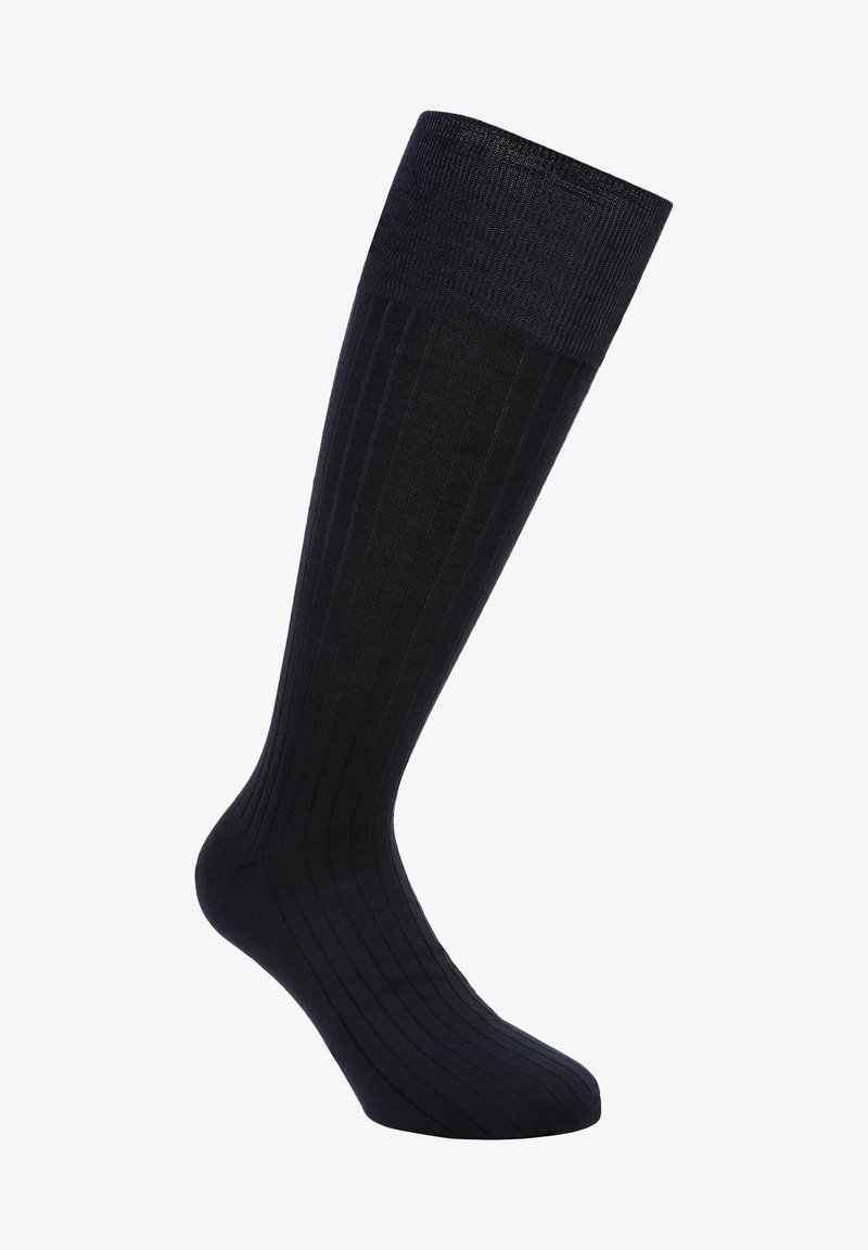 Calcetines negros hasta la rodilla, hechos de una tela acanalada, con una textura suave y un puño reforzado para un ajuste seguro.