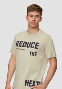 QS FRONT - T-shirt print - beige