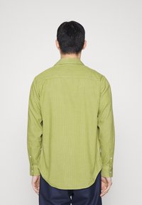 NN.07 Košile - green