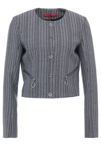 Giacca cropped in tessuto a motivi bianco e nero. Presenta un collo rotondo, chiusura frontale con bottoni e due tasche laterali con zip.