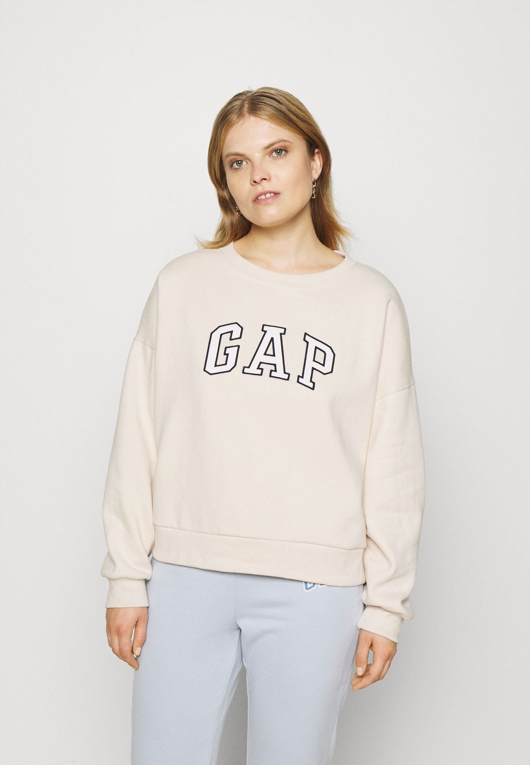 gap nap sweatshirt