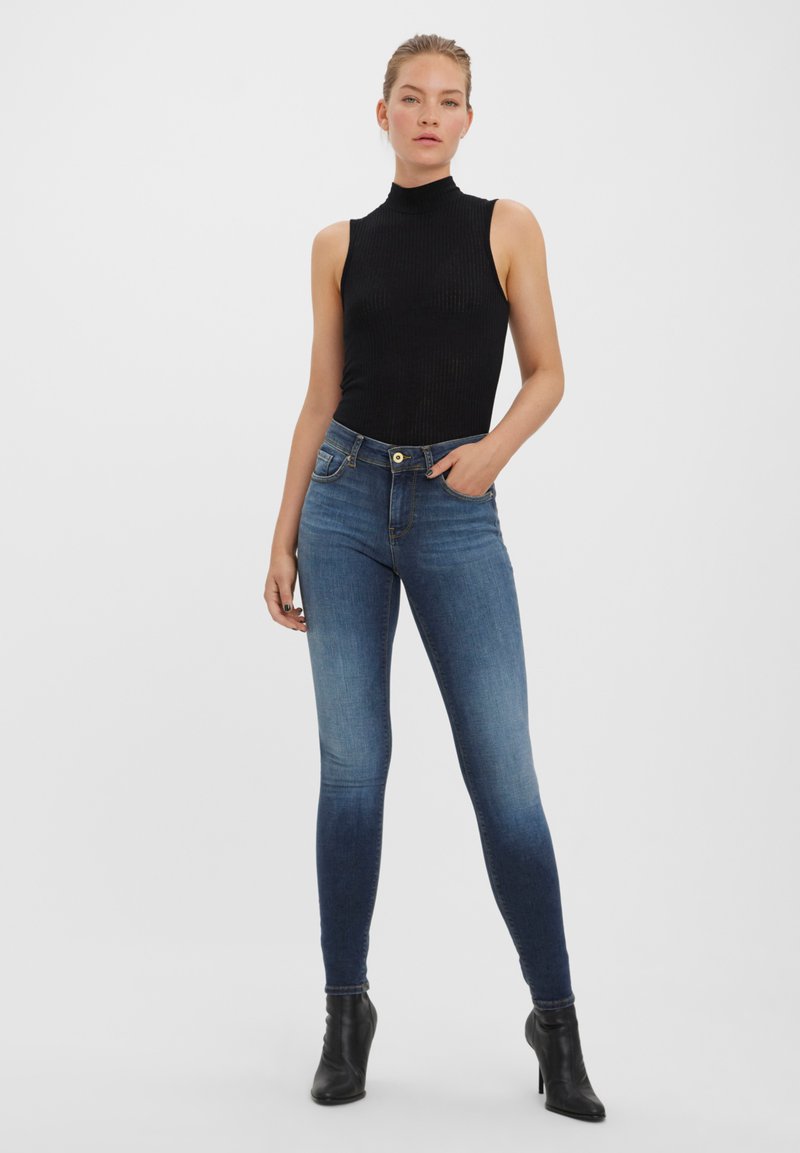 Vero Moda Jeans Skinny Fit donkerblauw denim