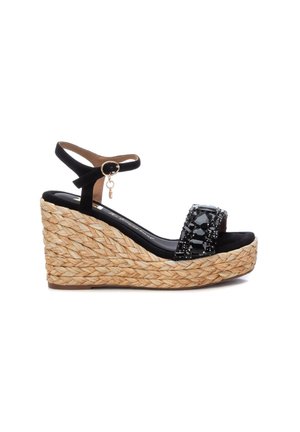 XTI Sandalias de tacón - black