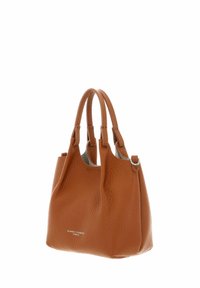 Borsa a tracolla in pelle marrone con texture a ciottoli, dotata di due manici corti, dettaglio con fibbia e logo argentato sul fronte.