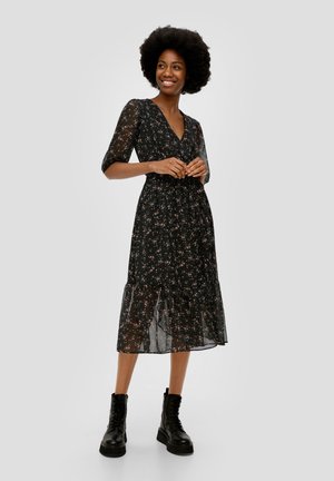 QS MIT ALL-OVER - Robe de jour - schwarz