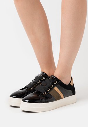 GANT AVONA - Sneaker low - black