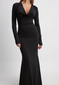 NA-KD DRAPIERTES - Trikoomekko - black