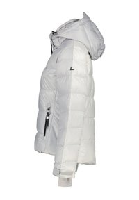 Doudoune gris clair avec capuche, poche latérale zippée, design matelassé, poignets élastiques et logo sur l'épaule gauche.
