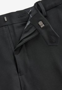 MOTIONFLEX - Hlače za odijelo - black