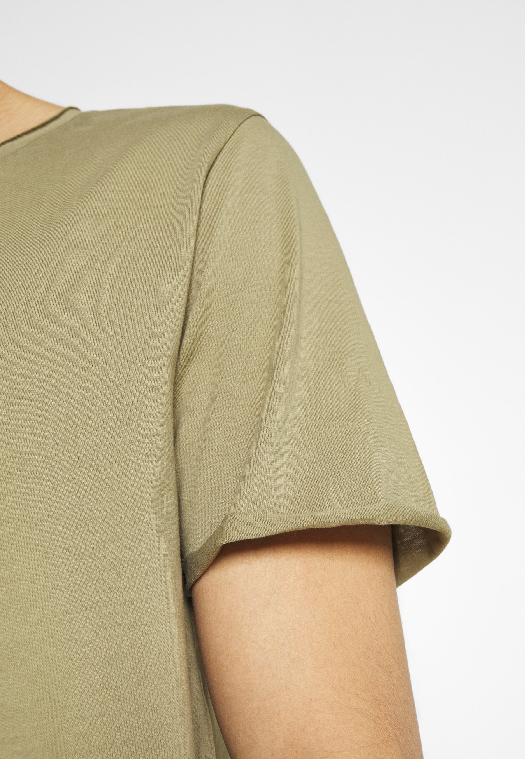 Men SLHWYATT O NECK TEE - Basic T-shirt Men SLHWYATT O NECK TEE - Basic T-shirt