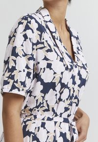 ICHI Košilové šaty - purple