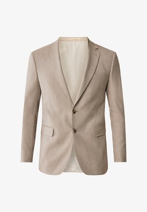 Blazer beige su misura con due bottoni, rever a punta e una tasca sul petto. Texture morbida con una fodera in tessuto liscio.