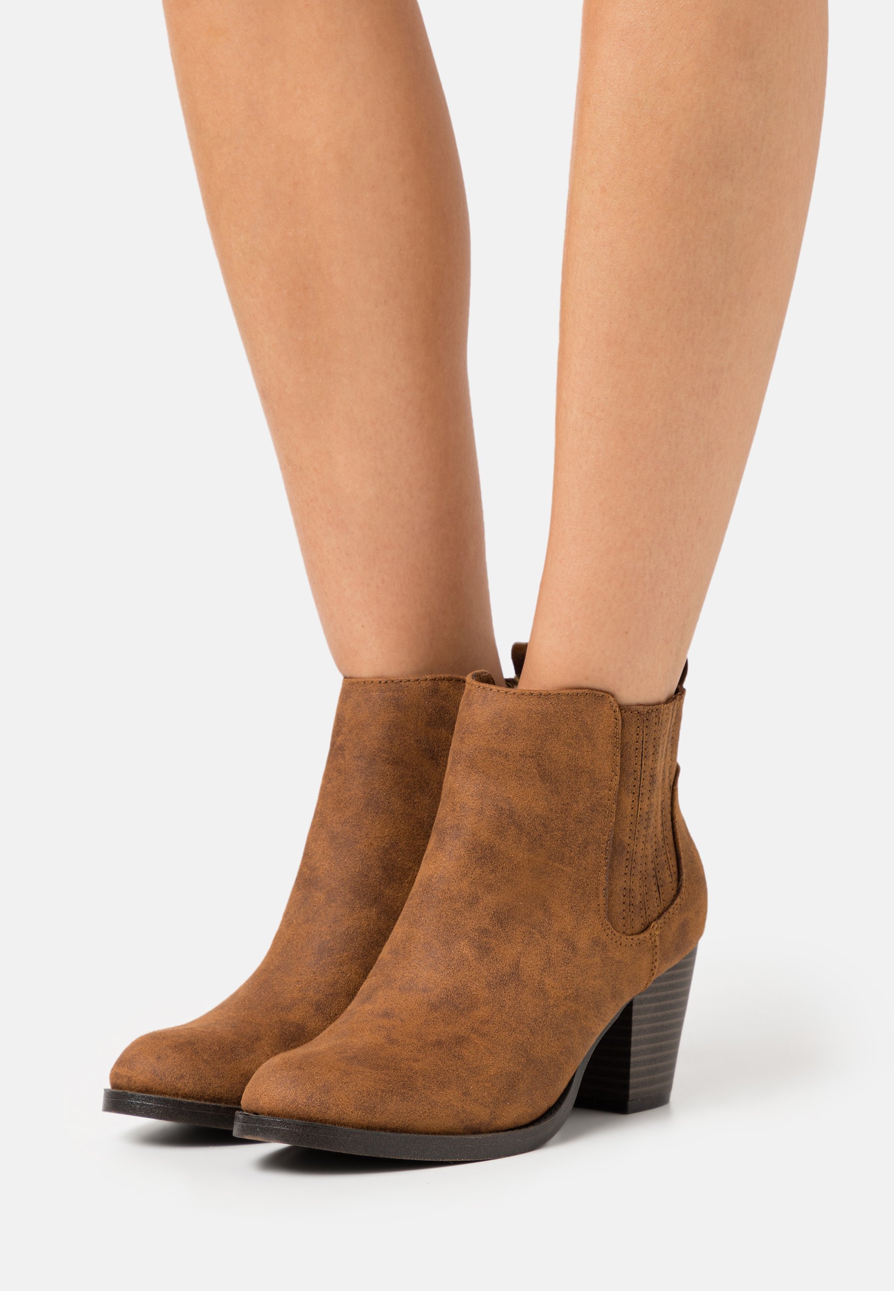 Head over heels dune boots Clearance