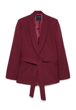 Blazer féminin rouge foncé avec col châle, taille ceinturée, manches longues et deux poches avant, présenté sur fond blanc.