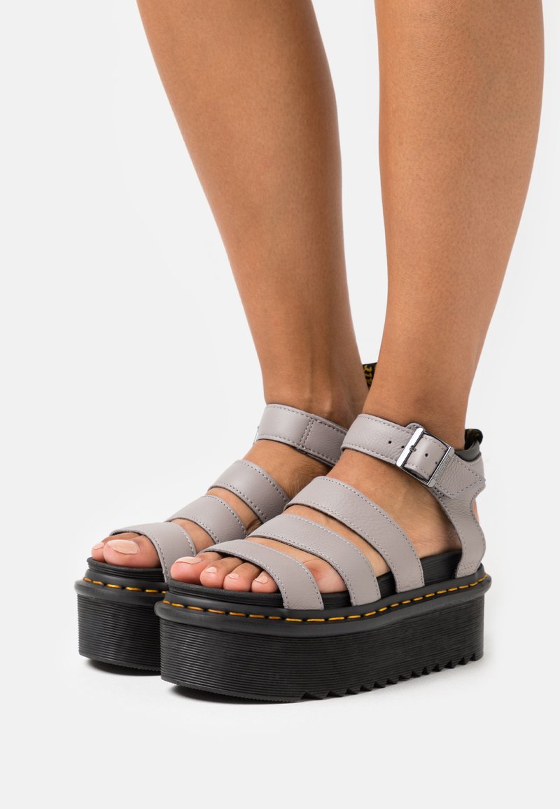 Dr. Martens BLAIRE QUAD Sandales à plateforme grey pisa/gris