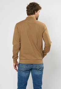 MCS CLEMENT HALF-ZIP   - Melegítőfelső - otter
