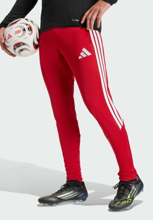 - Spodnie treningowe