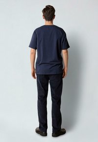 Clean Cut Copenhagen T-shirts med print - navy