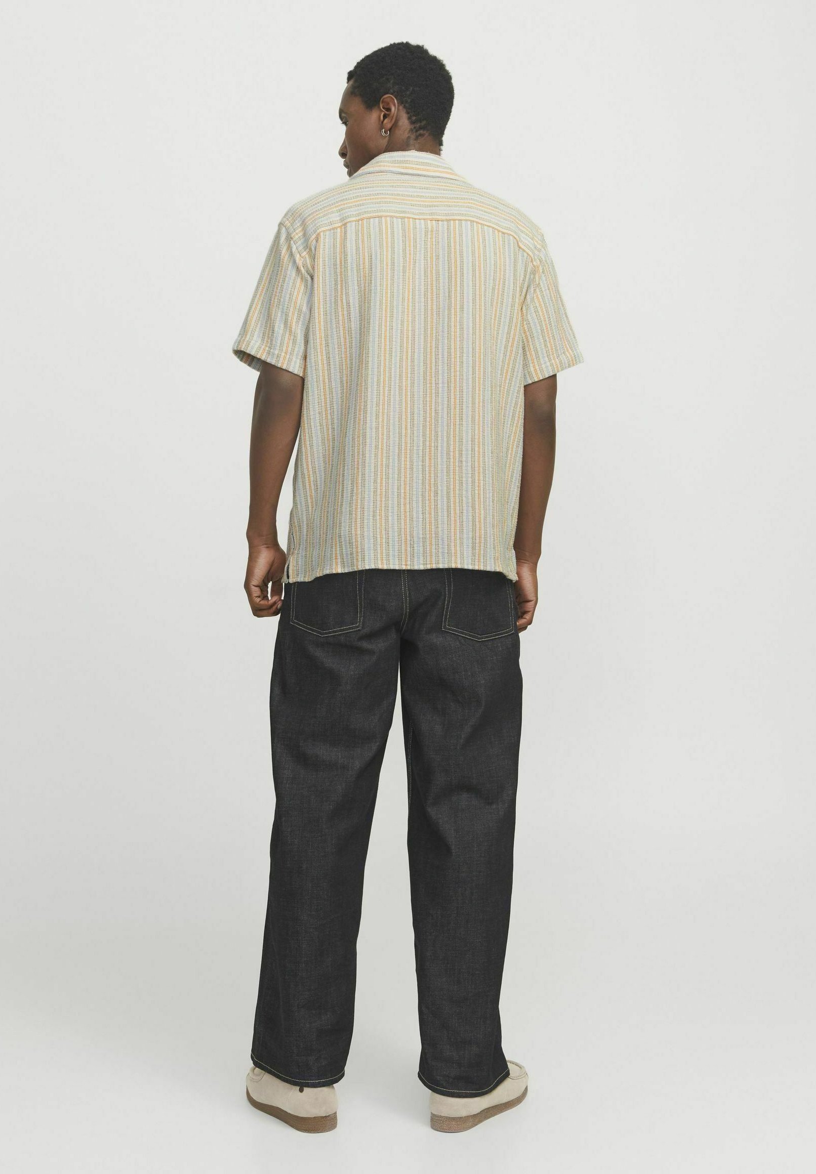 Jack & Jones JORCOBA STRIPE RESORT SHIRT SS SN - Shirt - golden