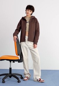 Nike Sportswear Camisola com fecho - baroque brown/black