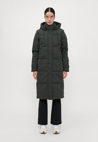 Vero Moda Tall VMMARGARET LONG COAT - Abrigo de invierno - peat