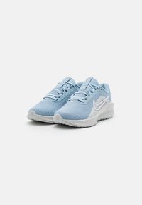 Nike Performance DOWNSHIFTER 13 - Silniční běžecké boty - light armory blue/photon dust/white