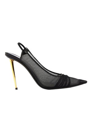 Escarpin slingback en mesh noir à bout pointu avec talon aiguille fin doré et détails froncés près de l'avant.