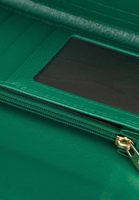WITTCHEN SIGNATURE COLLECTION - Portemonnee - green