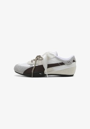 Puma, BELLA MINA WNS - Sneaker low - chocolate fondue/puma black