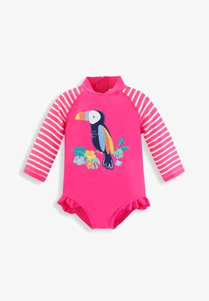 - Kostium kąpielowy