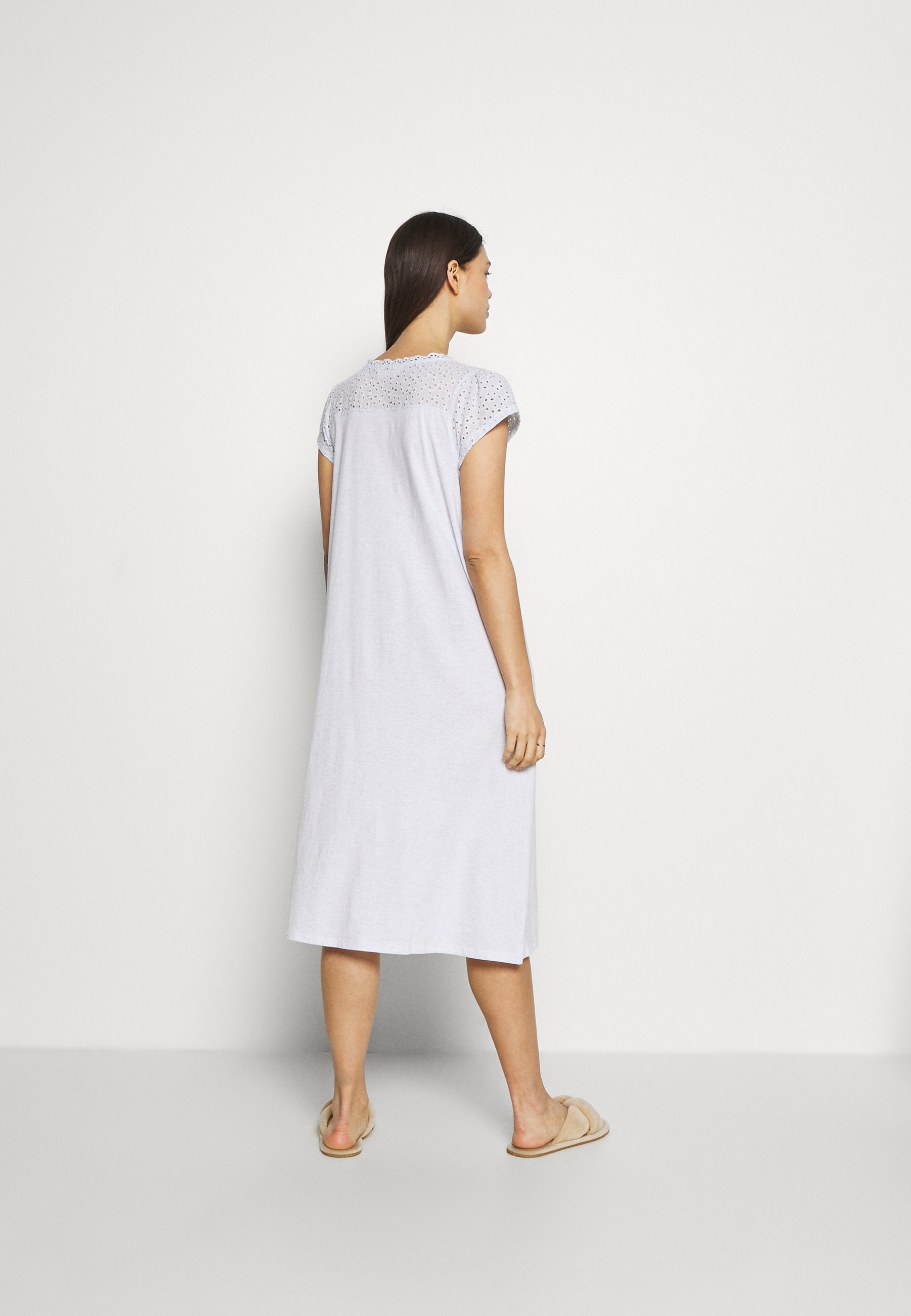 chemise de nuit mark et spencer