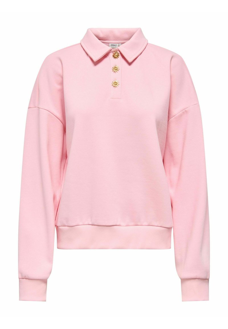 Sweat-shirt rose pâle à manches longues avec un col et trois boutons décoratifs dorés en forme de soleil sur la patte de boutonnage avant.