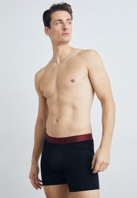 Calvin Klein Underwear 3 PACK  - Ozke boksarice - b black syrah cocoon